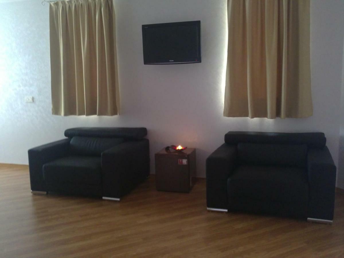 Hotel Gardu Montealegre del Castillo ภายนอก รูปภาพ
