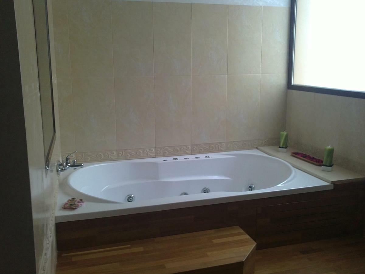 Hotel Gardu Montealegre del Castillo ภายนอก รูปภาพ